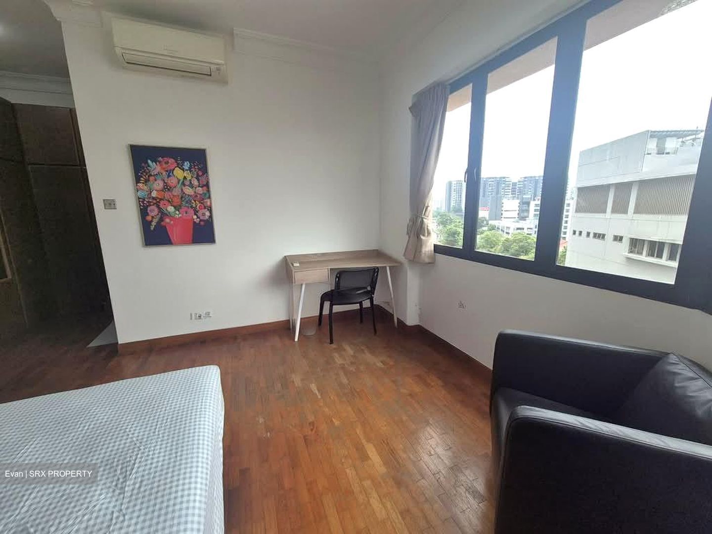 Simsville (D14), Condominium #535336971